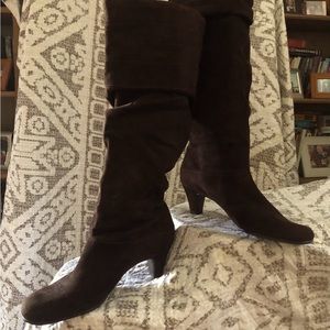 NEW Aerosoles “Running Play” Boot